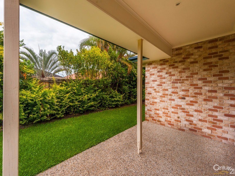 40 Chesterton Crescent, Sippy Downs QLD 4556