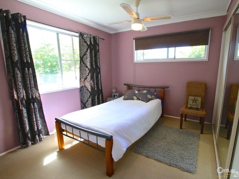 25 Hilltop Crescent, Maroochydore QLD 4558