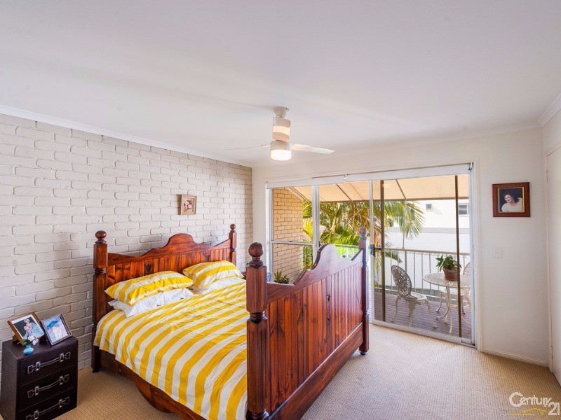 2/102-104 Broadwater Avenue, Maroochydore QLD 4558