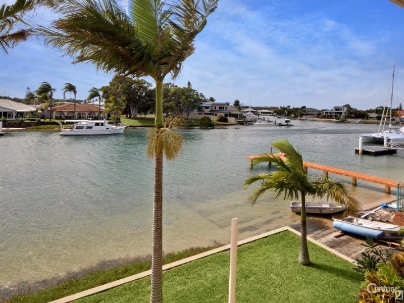 17 Coomaroo Crescent, Minyama QLD 4575