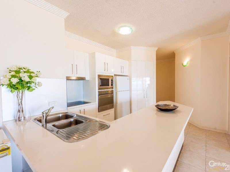 1/10-12 Marina Walk, Alexandra Headland QLD 4572