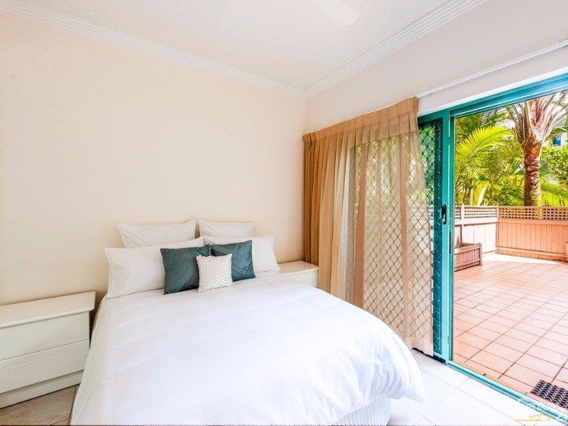 1/10-12 Marina Walk, Alexandra Headland QLD 4572