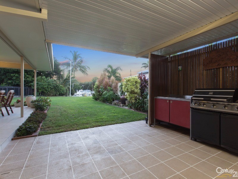 1 Coomaroo Crescent, Minyama QLD 4575