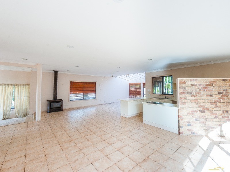 7 Camfield Street, Alexandra Headland QLD 4572