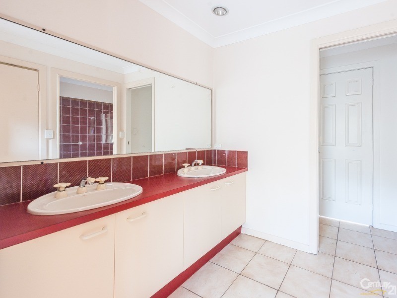 7 Camfield Street, Alexandra Headland QLD 4572