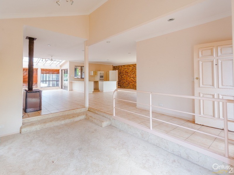 7 Camfield Street, Alexandra Headland QLD 4572