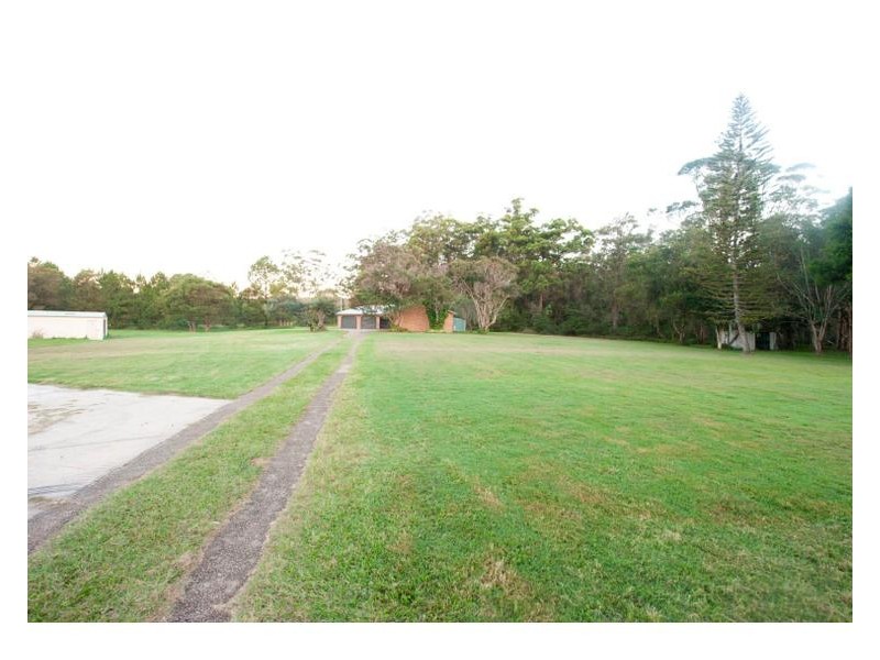 759 Old Maroochydore Road, Forest Glen QLD 4556