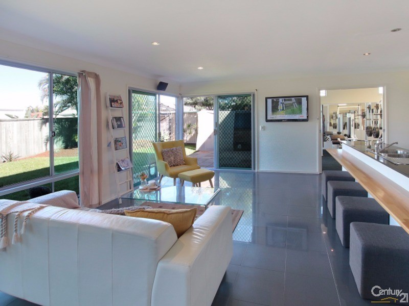 432 Oceanic Drive South, Wurtulla QLD 4575