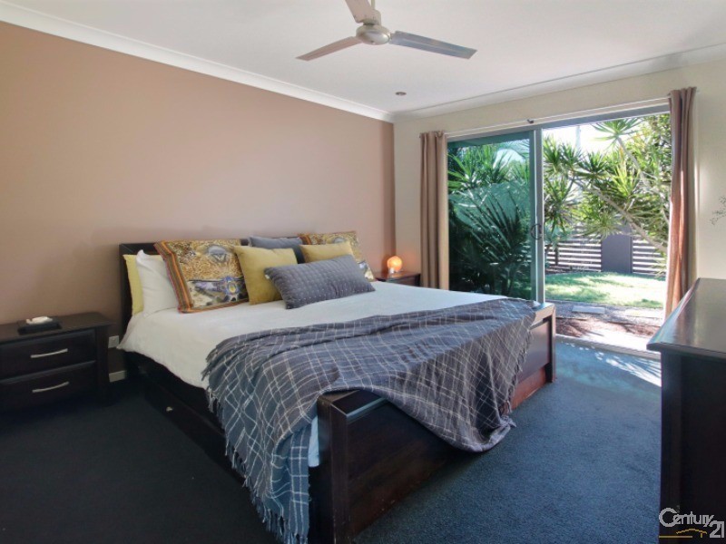 432 Oceanic Drive South, Wurtulla QLD 4575