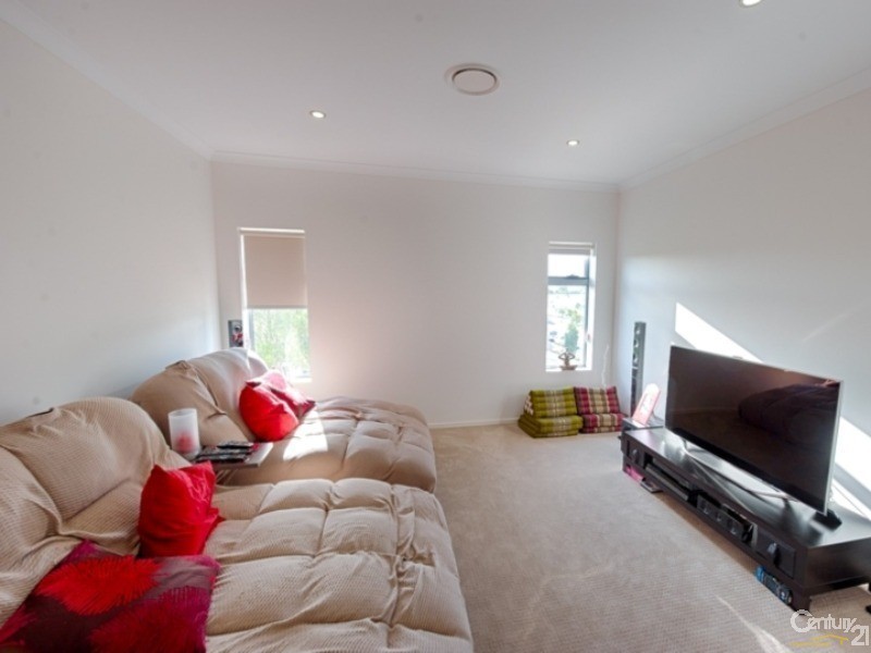 11/299-303 Bradman Avenue, Maroochydore QLD 4558