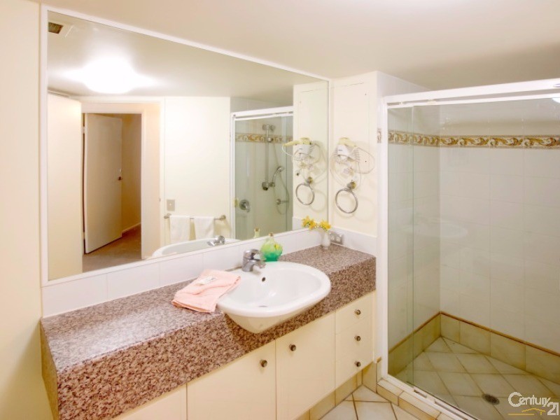 403/98 Alexandra Parade, Alexandra Headland QLD 4572