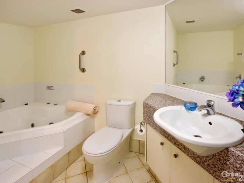 403/98 Alexandra Parade, Alexandra Headland QLD 4572