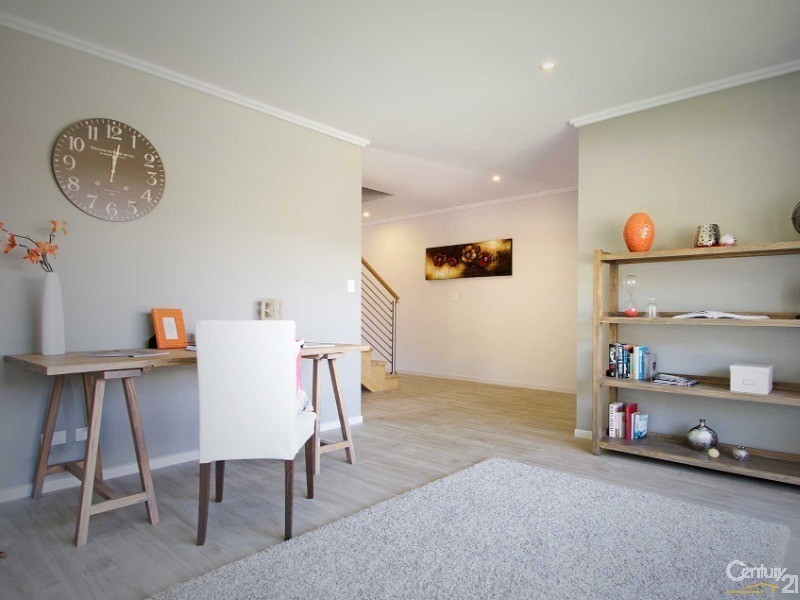 3 Bond Street, Pelican Waters QLD 4551