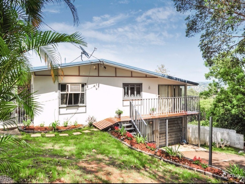 2 Erbacher Road, Nambour QLD 4560