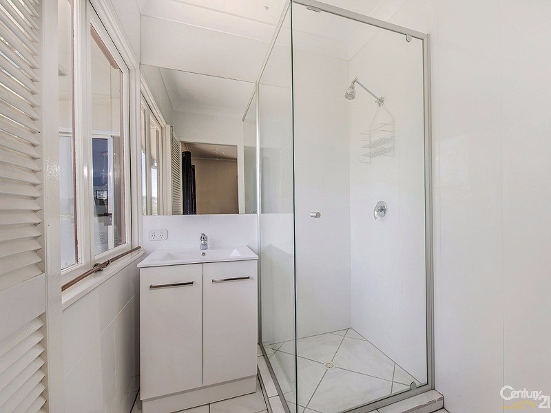 2 Erbacher Road, Nambour QLD 4560