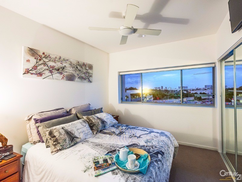 5602/5 Emporio Place, Maroochydore QLD 4558