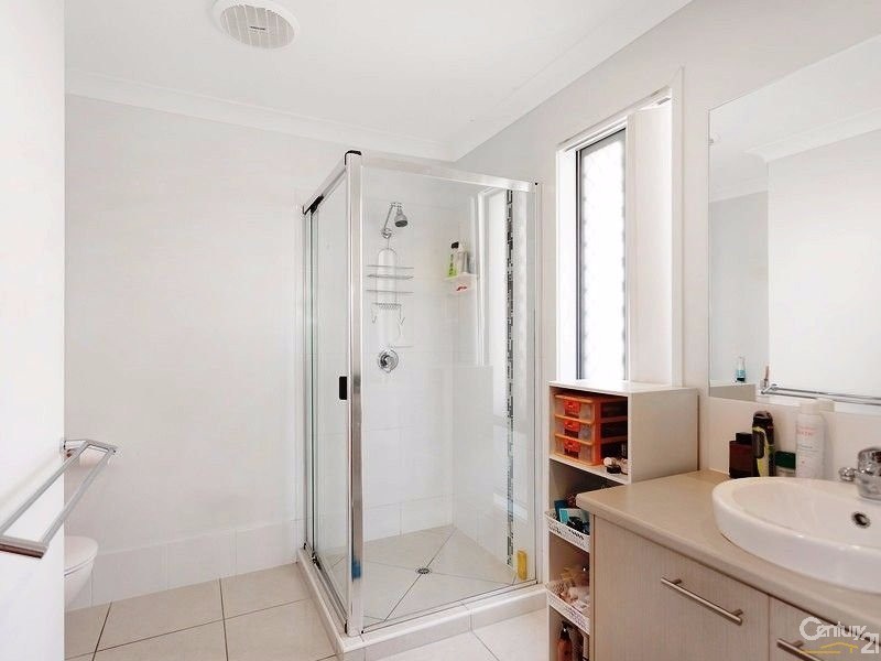 13 Tibouchina Street, Mountain Creek QLD 4557