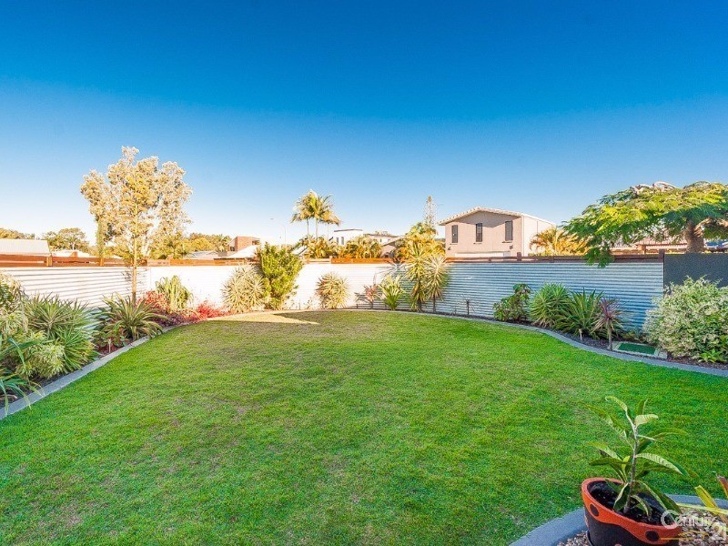 9 Kardinia Street, Minyama QLD 4575