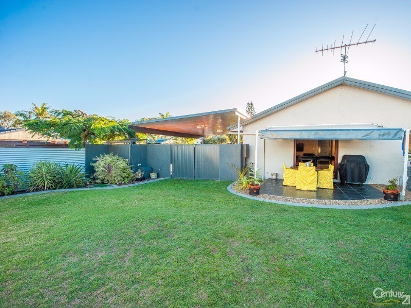 9 Kardinia Street, Minyama QLD 4575