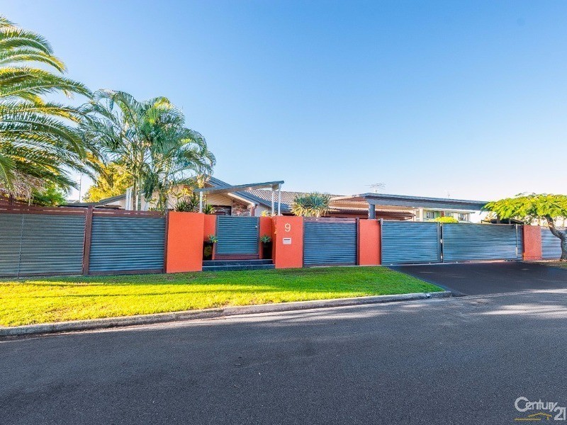 9 Kardinia Street, Minyama QLD 4575