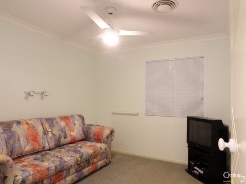 3 Redbud Court, Mountain Creek QLD 4557