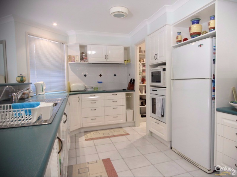 3 Redbud Court, Mountain Creek QLD 4557