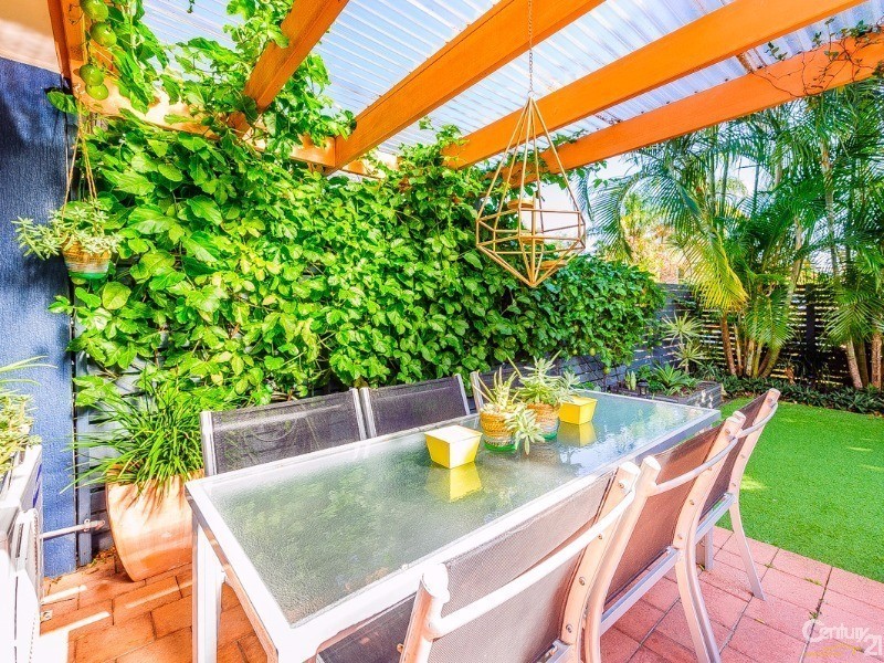 3/137 Tepequar Drive, Maroochydore QLD 4558