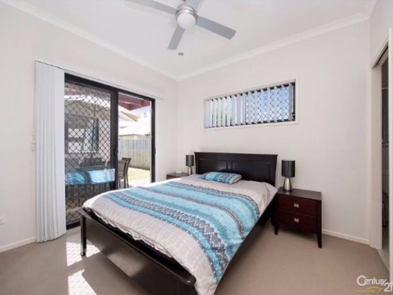 23 Howitt Street, Caloundra West QLD 4551