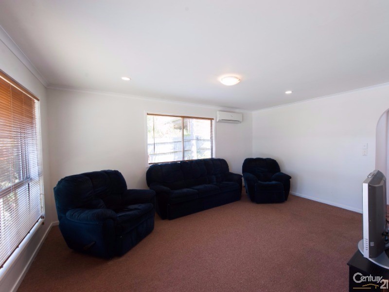 12 Tombarra Street, Mooloolaba QLD 4557