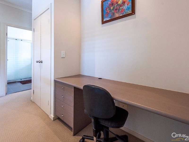4/23-25 Primary School Court, Maroochydore QLD 4558