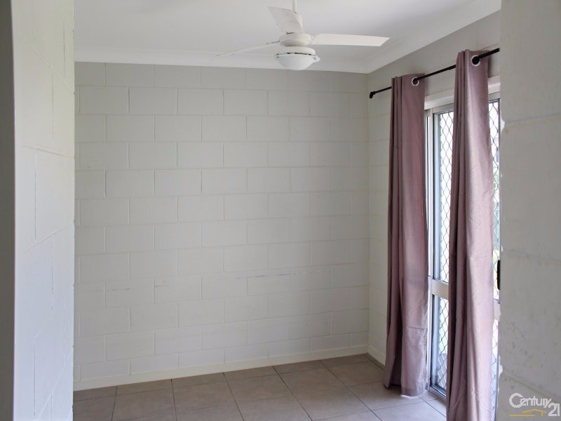 2/69 Duporth Avenue, Maroochydore QLD 4558