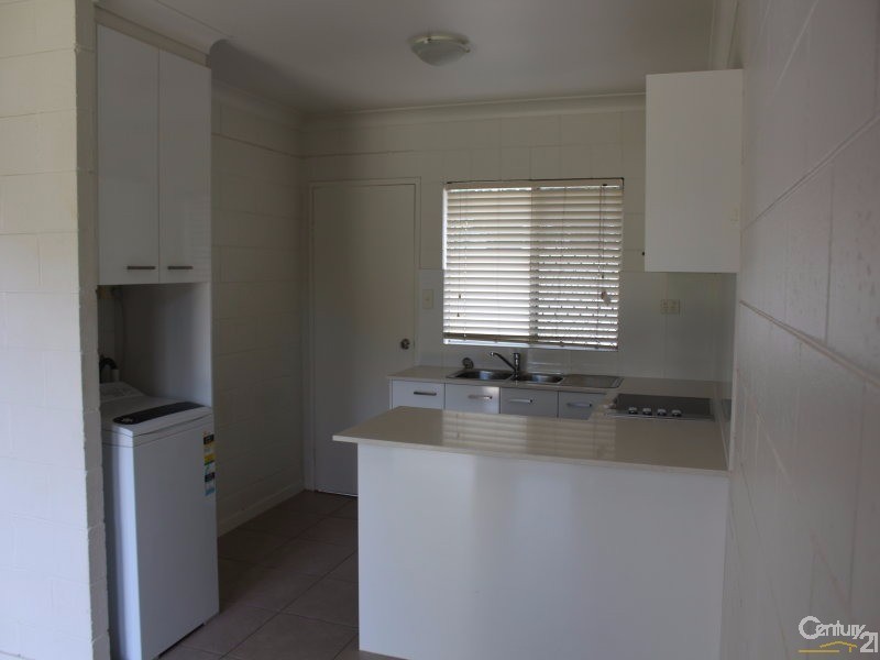 2/69 Duporth Avenue, Maroochydore QLD 4558