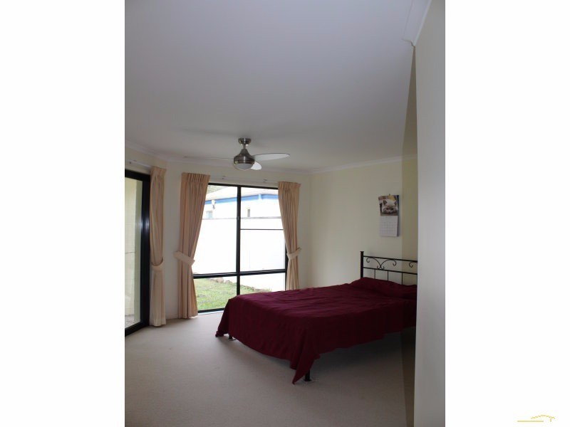 16 Waterlilly Place, Twin Waters QLD 4564