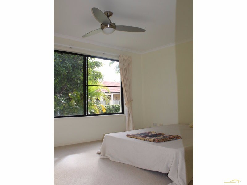 16 Waterlilly Place, Twin Waters QLD 4564