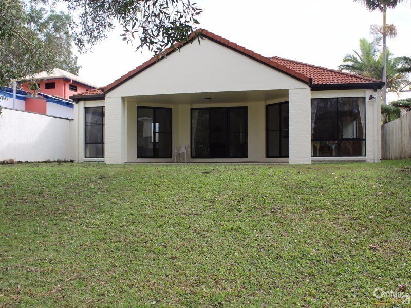 16 Waterlilly Place, Twin Waters QLD 4564