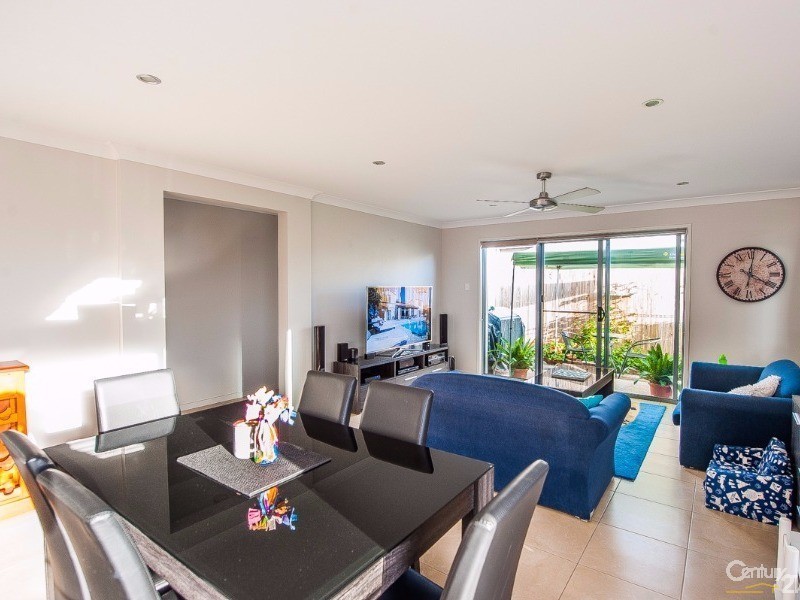 3 Bribie Place, Mountain Creek QLD 4557