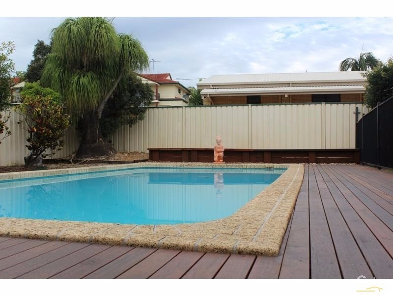17  Blanck Street, Maroochydore QLD 4558
