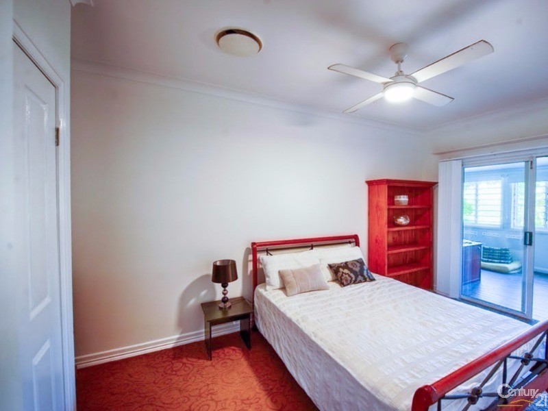 42 Glenfinnan Court, Forest Glen QLD 4556