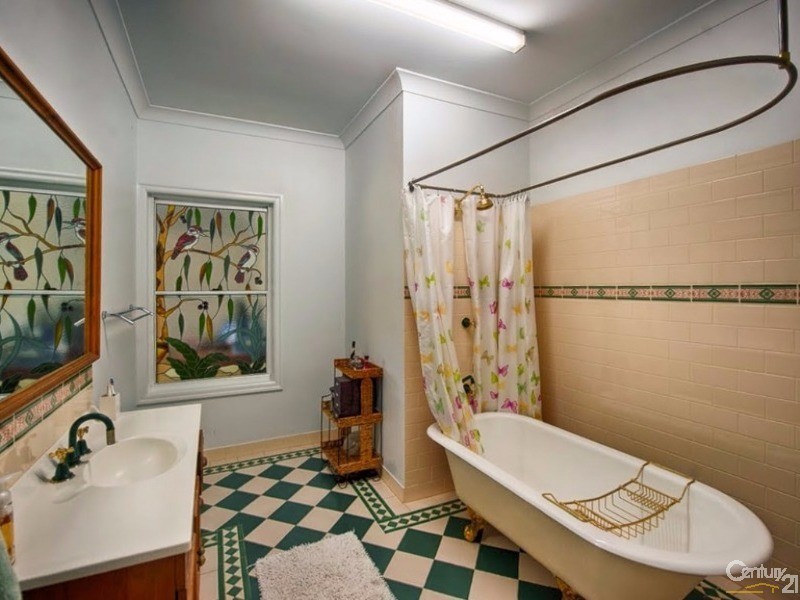 42 Glenfinnan Court, Forest Glen QLD 4556