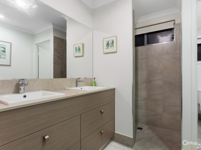 2/14 Richards Street, Maroochydore QLD 4558