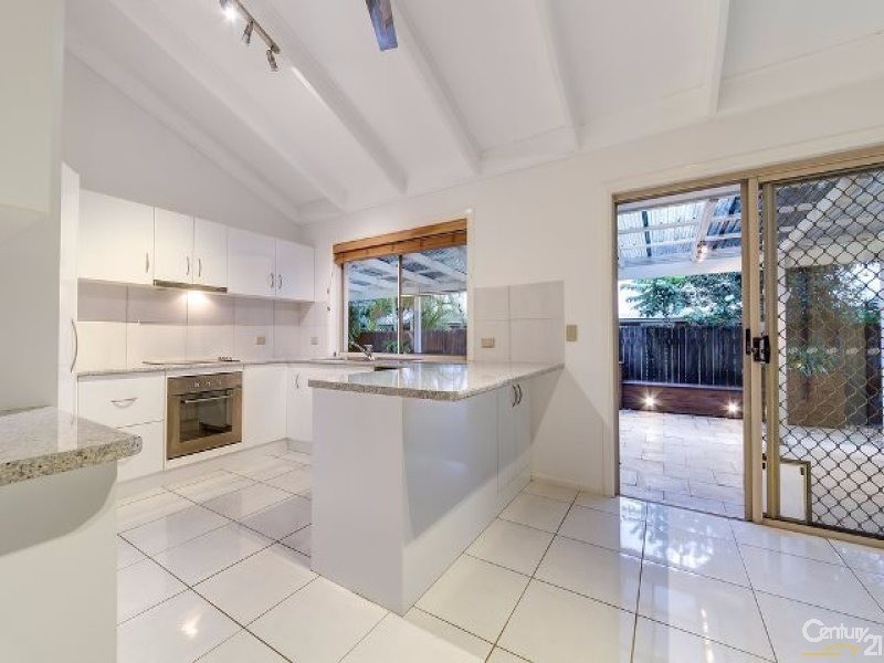 17 Wurtulla Street, Maroochydore QLD 4558