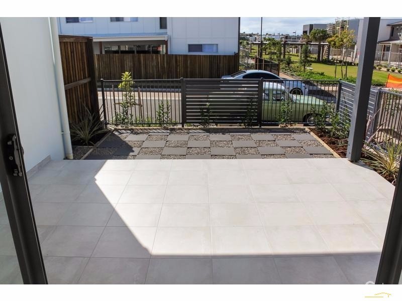 23 Fraser Avenue, Maroochydore QLD 4558