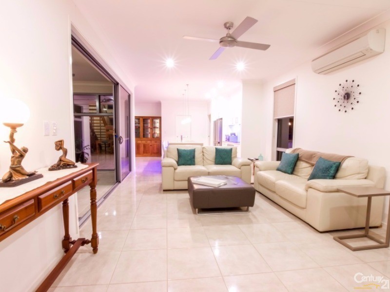 7 Tulleen Place, Maroochydore QLD 4558