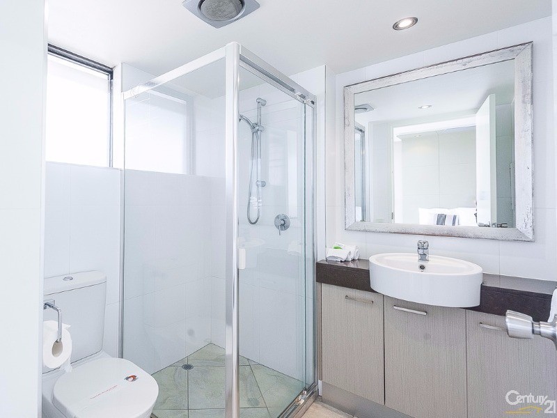 13D/120-122 Duporth Avenue, Maroochydore QLD 4558