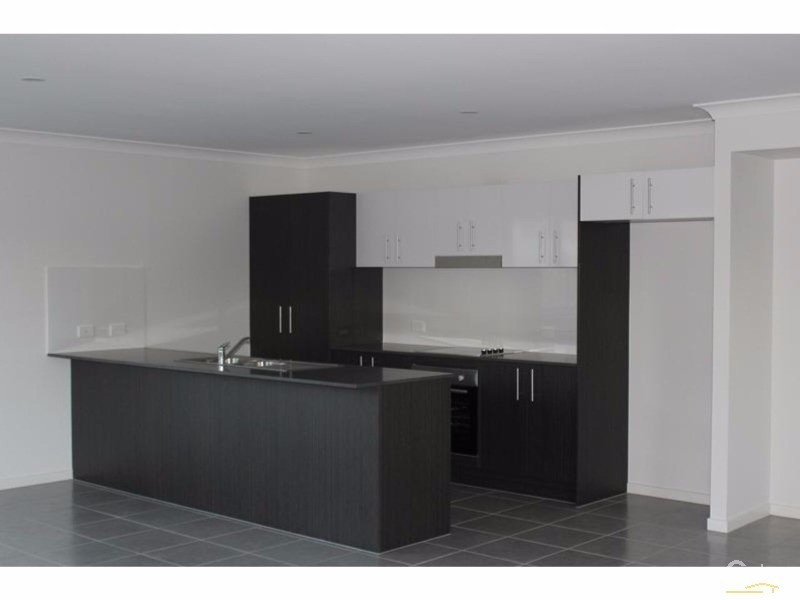 21 Kamala Close, Peregian Springs QLD 4573