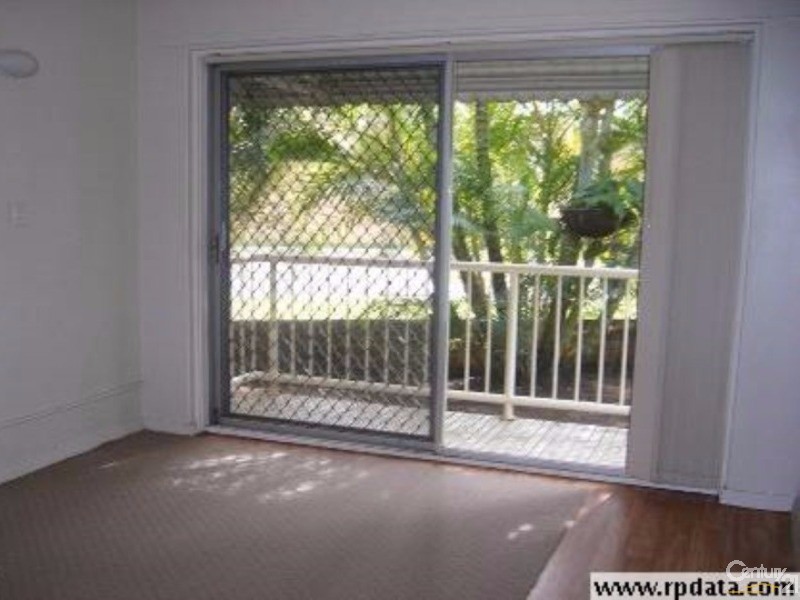 1/11 Pacific Terrace, Alexandra Headland QLD 4572