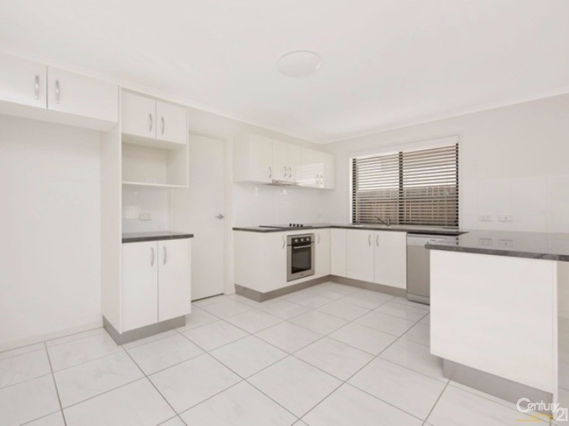 60 Brampton Crescent, Mountain Creek QLD 4557