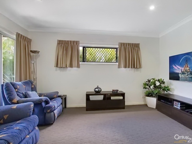 32 Maroubra Street, Maroochydore QLD 4558