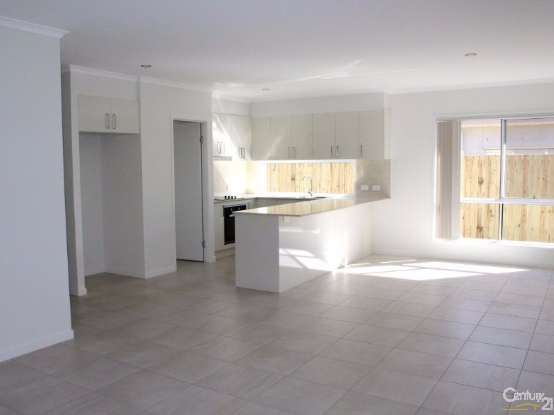 55 Springs Drive, Meridan Plains QLD 4551