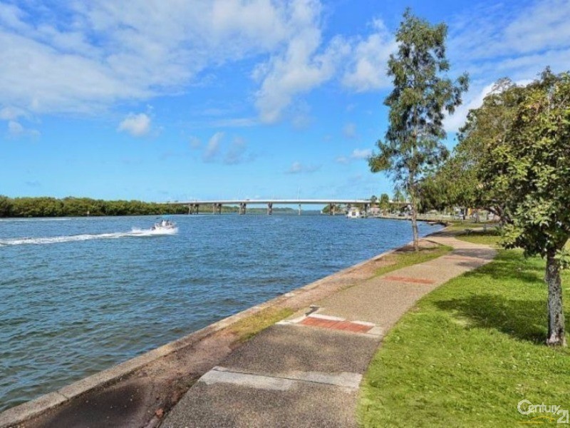12/299 Bradman Avenue, Maroochydore QLD 4558